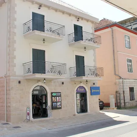 Filipa Apartment Kotor Exterior photo